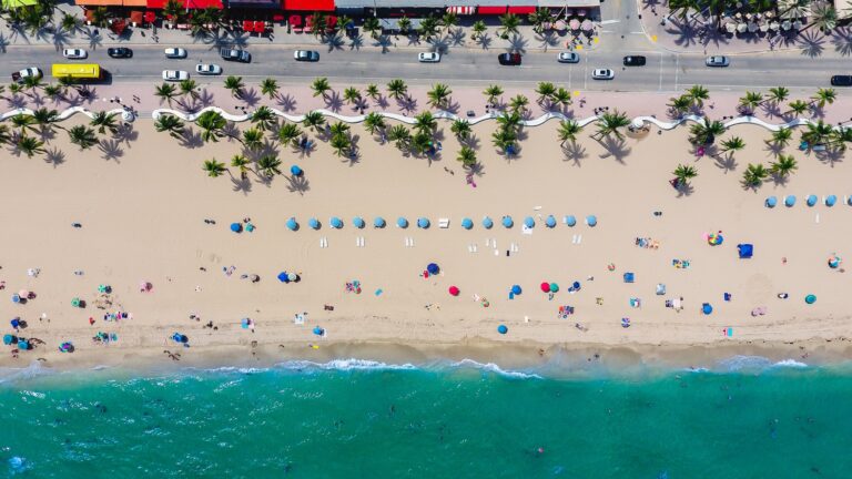 beautiful beaches fort lauderdale