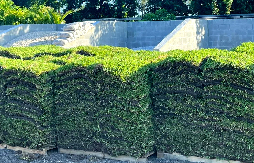 Sod-Suppliers-Near-Plantation-Florida_01 Sod-Suppliers-Near-Plantation-Florida